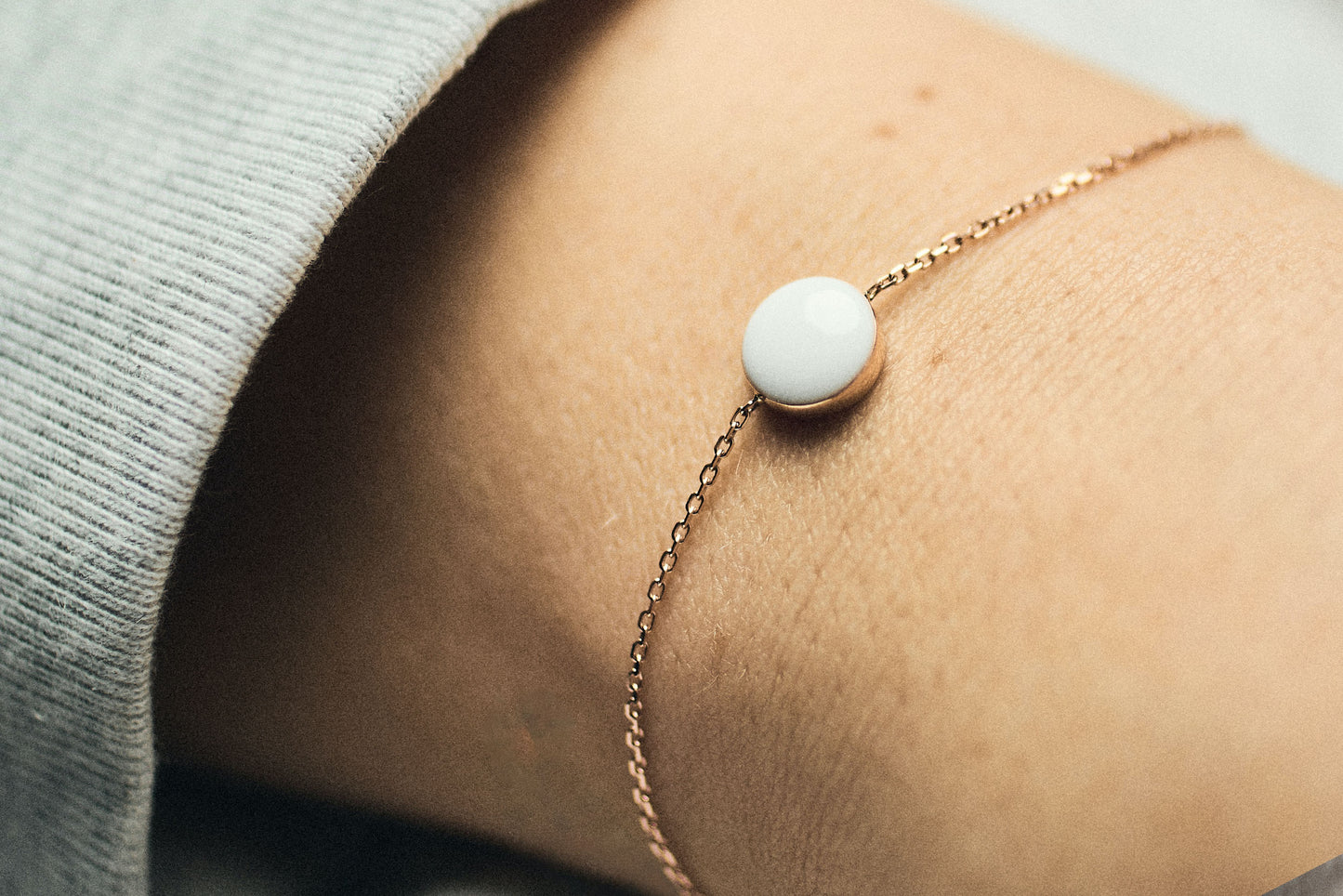 BASIC anyatej karkötő 14kt arany