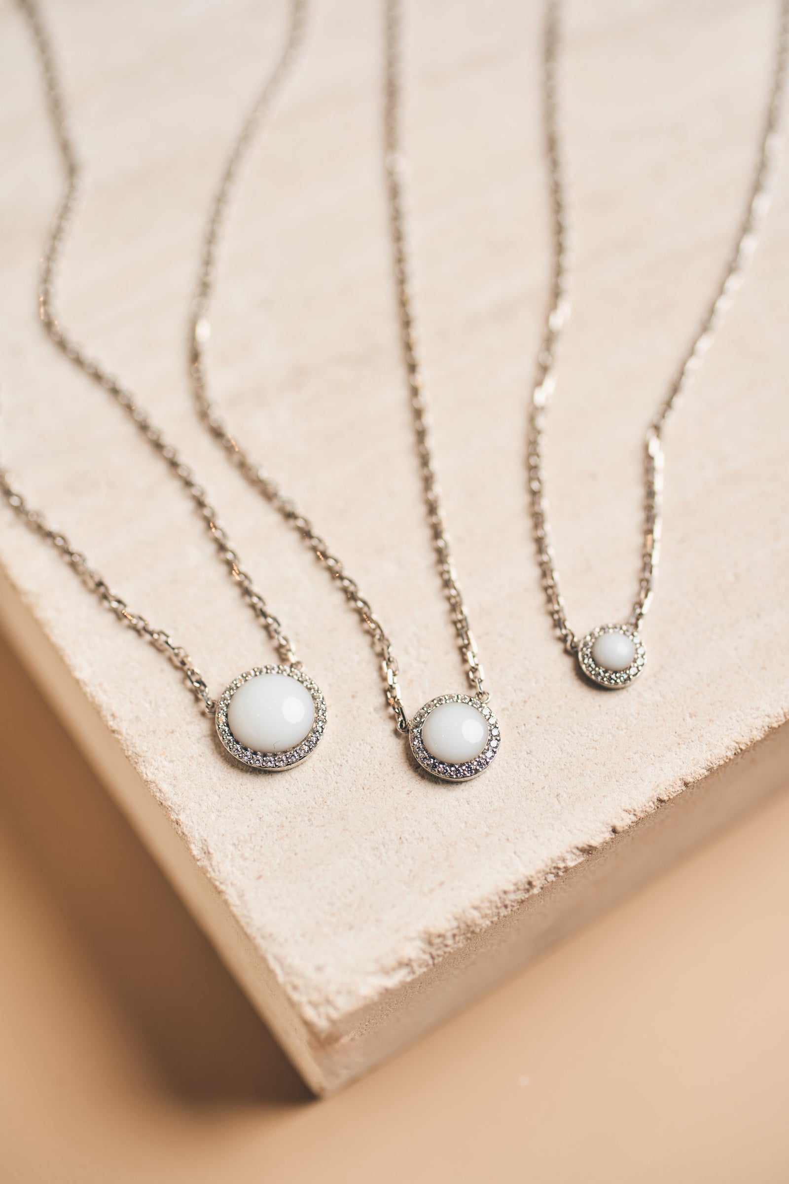 SUN anyatej nyaklánc