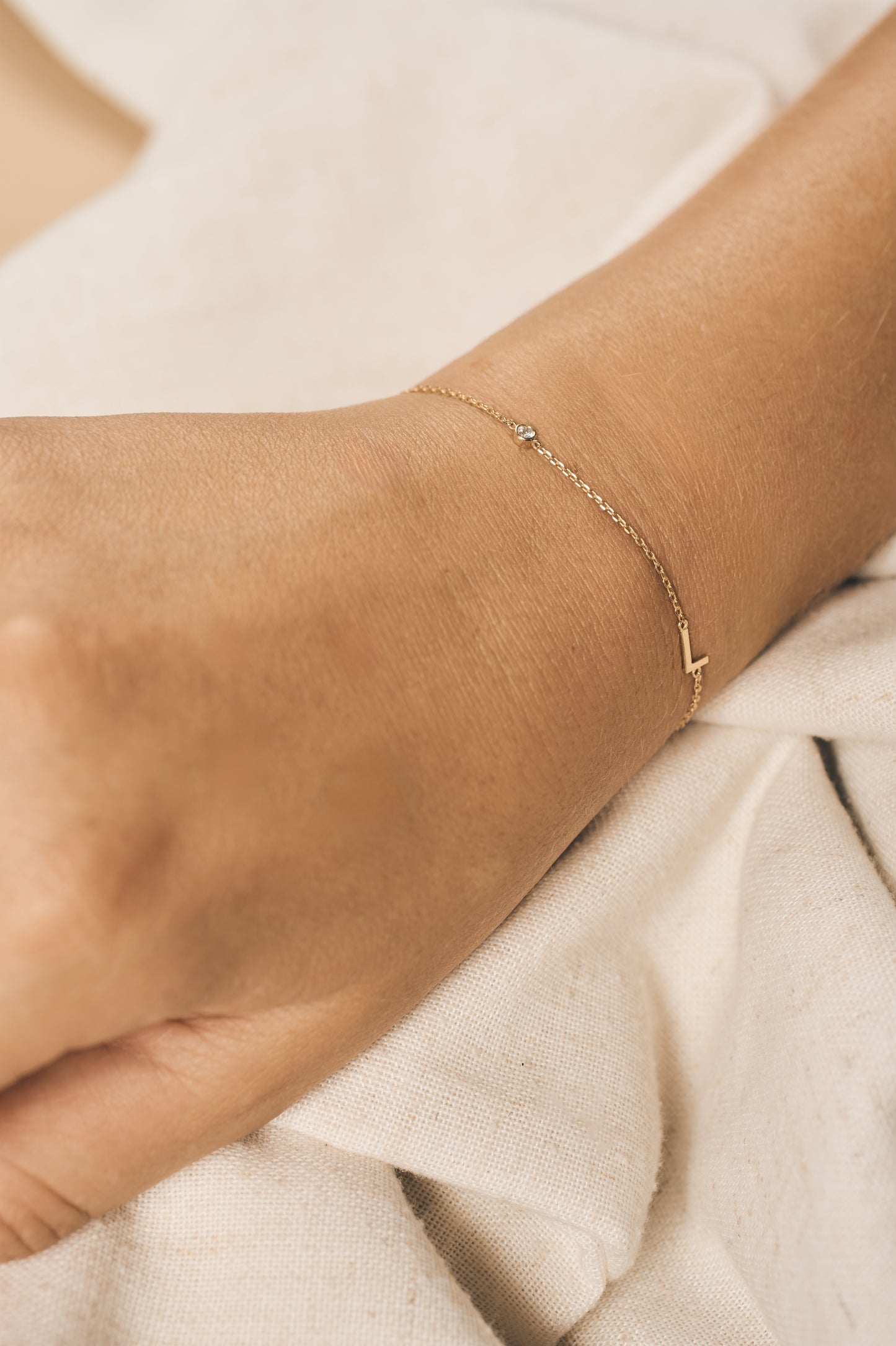 HELLA gyémánt karkötő