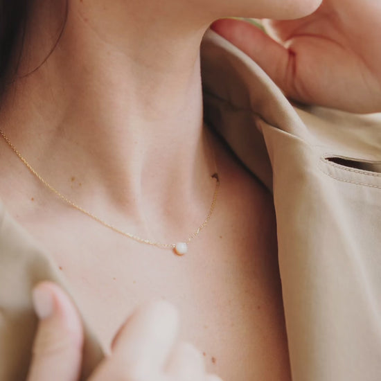 BASIC anyatej nyaklánc 14 kt gold